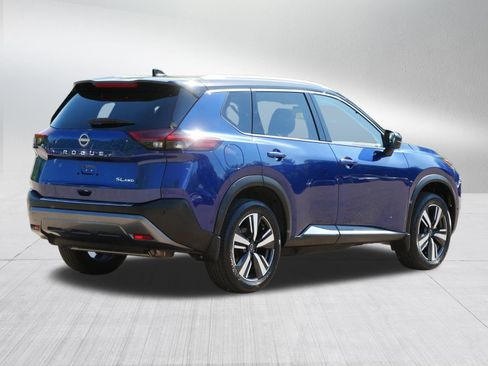 Certified 2023 Nissan Rogue SL w/ SL Premium Package AWD/4WD image 7