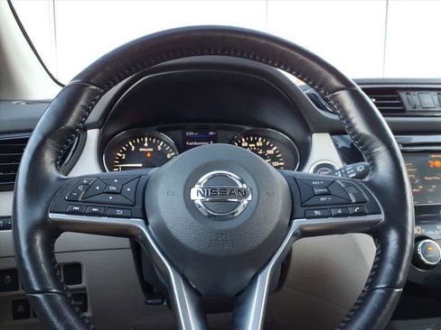 Certified 2020 Nissan Rogue Sport SV w/ All-Weather Package image 23