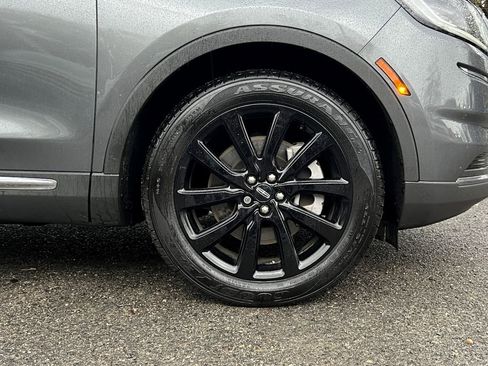 Used 2023 Lincoln Nautilus Reserve w/ Monochromatic Package image 9