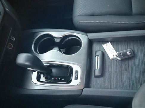Used 2019 Honda Ridgeline Sport image 19