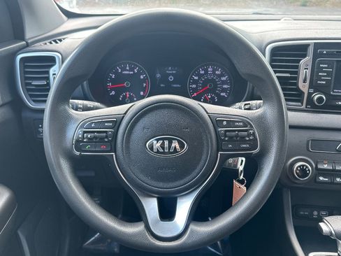Used 2018 Kia Sportage LX image 22