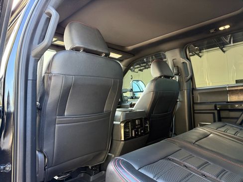 Used 2022 Ford F250 Lariat w/ Lariat Ultimate Package image 31