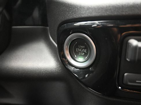 Used 2025 Chevrolet Silverado 1500 RST w/ LPO, Liner Protection Package AWD/4WD image 18
