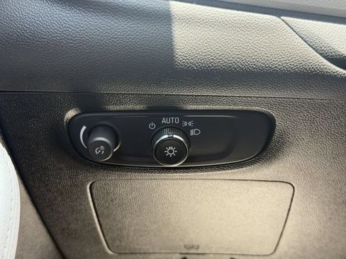 Used 2024 Buick Encore GX Sport Touring w/ Comfort Package AWD/4WD image 30