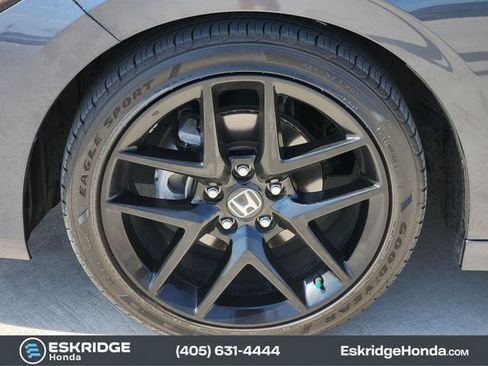 Used 2024 Honda Civic Sport image 13