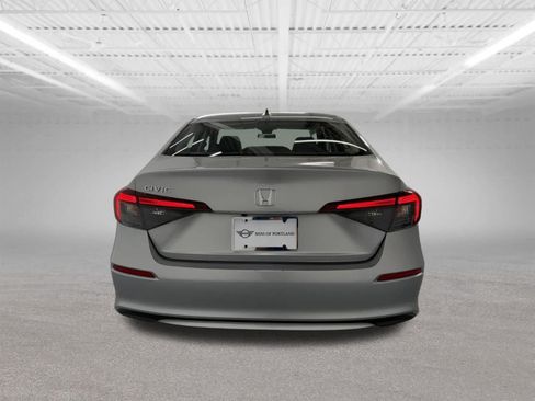 Used 2025 Honda Civic LX image 4