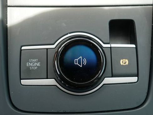Certified 2025 Volkswagen Tiguan S AWD/4WD image 33