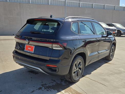 Used 2025 Volkswagen Taos S FWD image 12