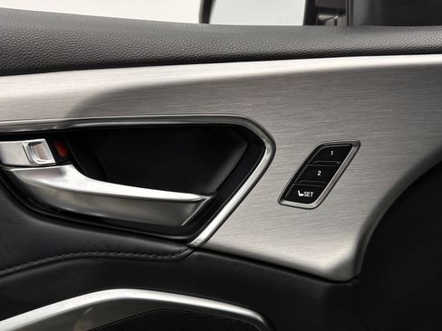 Used 2019 Acura RDX FWD image 13