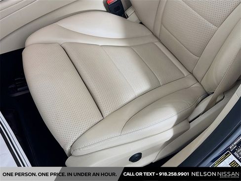 Used 2021 Mercedes-Benz GLC 300 4MATIC image 18