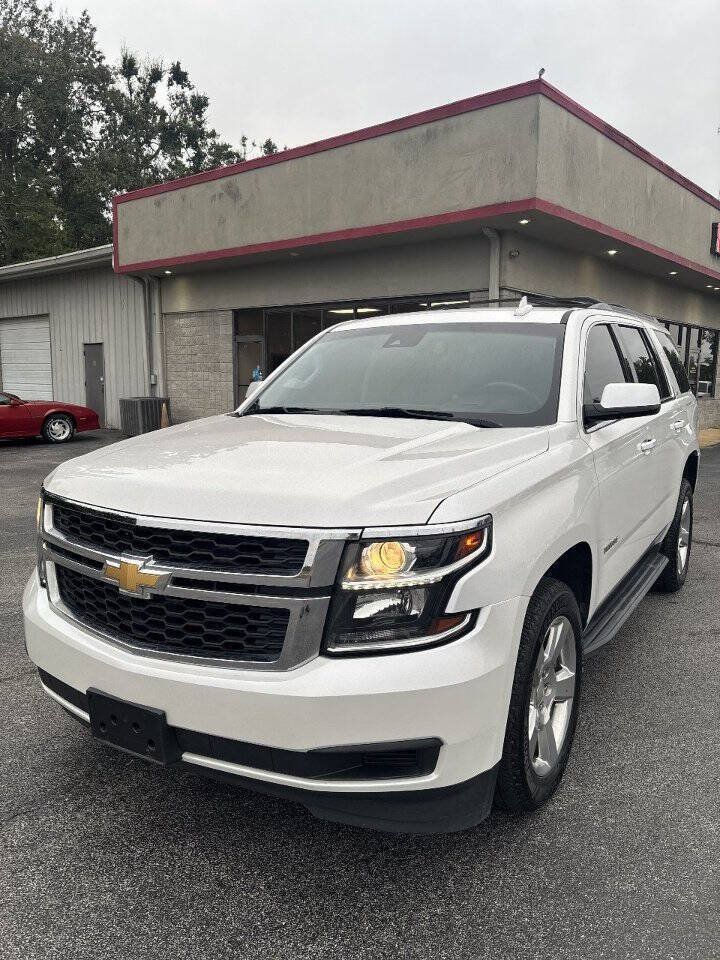 Used 2018 Chevrolet Tahoe LT RWD image 1