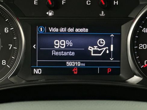 Used 2023 GMC Terrain SLE w/ Driver Convenience Package image 27