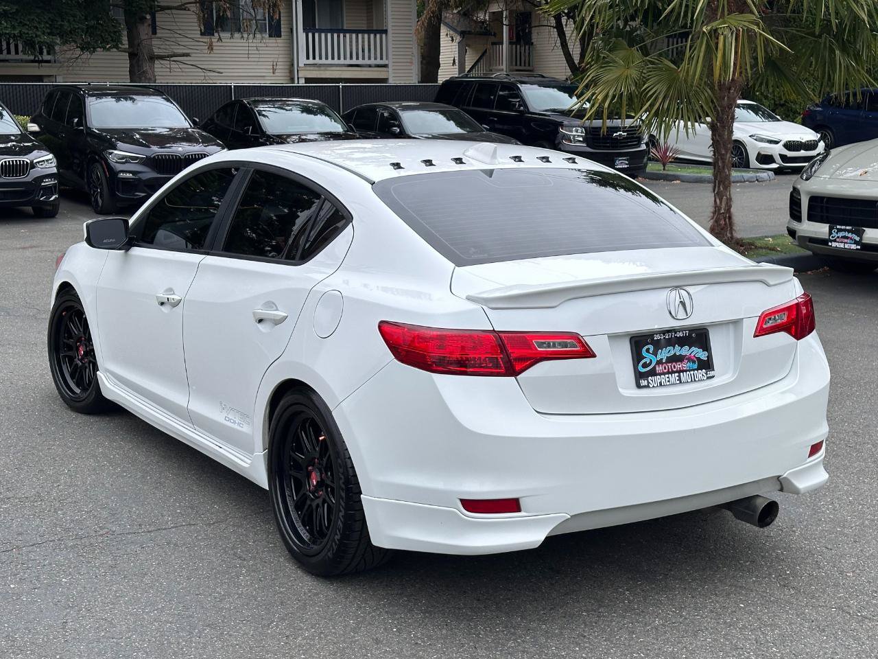 Used 2013 Acura ILX w/ Premium Package FWD image 6