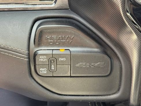 Used 2022 RAM 2500 Limited AWD/4WD image 16