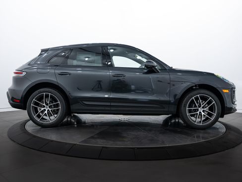 New 2025 Porsche Macan image 8