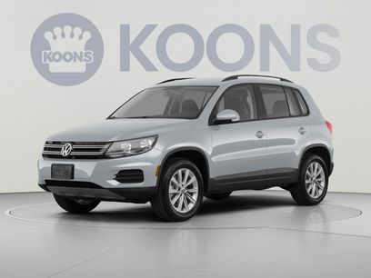 Used 2017 Volkswagen Tiguan Limited w/ Alloy Wheels Package