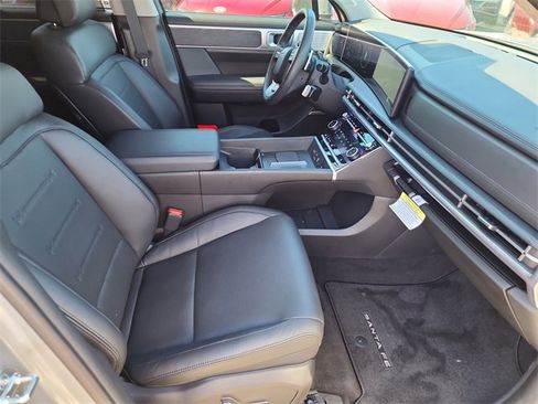 New 2024 Hyundai Santa Fe Limited image 10