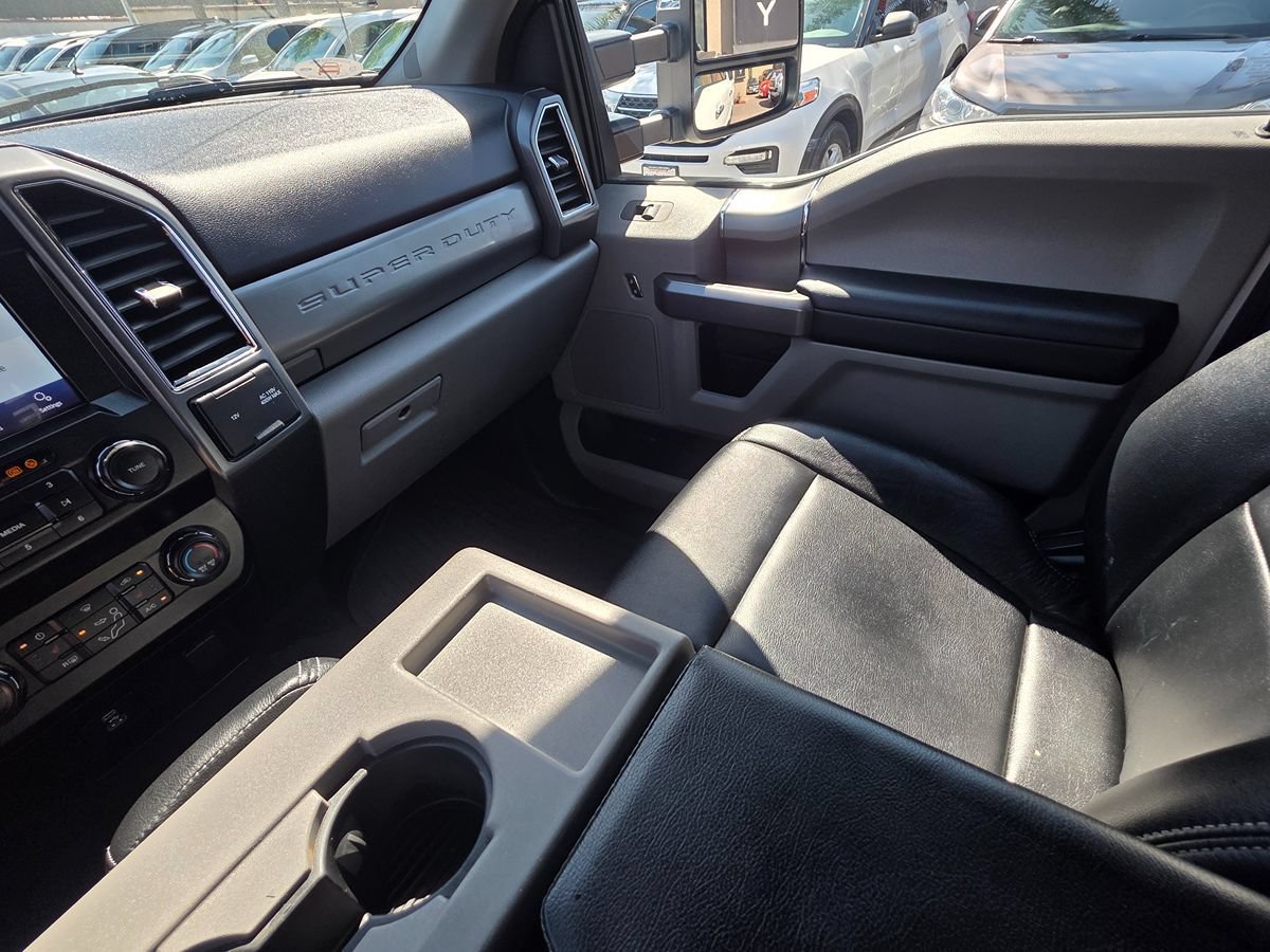 Used 2020 Ford F250 XLT w/ XLT Premium Package AWD/4WD image 34
