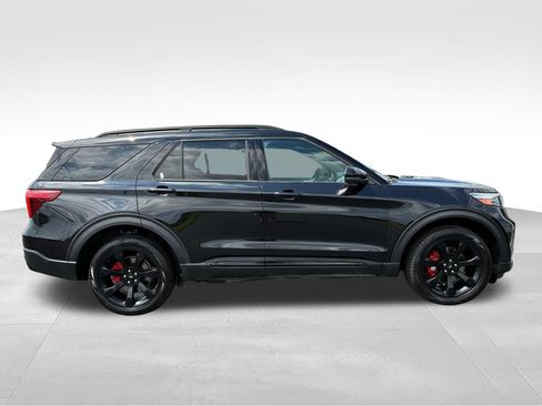Used 2023 Ford Explorer ST w/ Technology Package AWD/4WD image 5