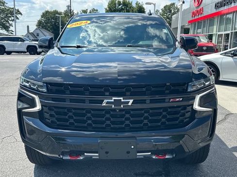 Used 2024 Chevrolet Tahoe Z71 w/ Luxury Package AWD/4WD image 9