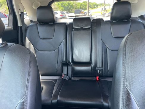 Used 2015 Ford Edge Titanium w/ Equipment Group 301A FWD image 19
