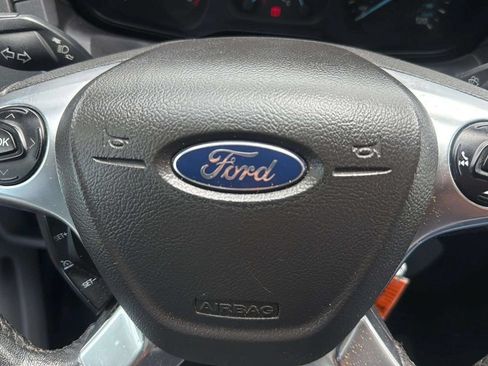 Used 2015 Ford Transit 250 130 Low Roof RWD image 12