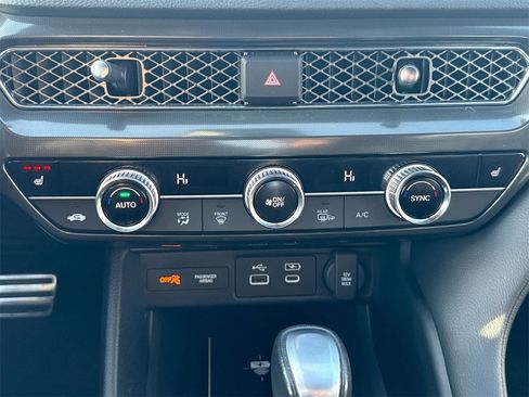 Used 2023 Acura Integra A-Spec image 17