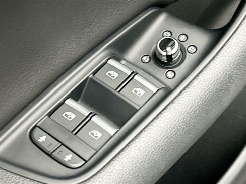 Used 2018 Audi Q7 2.0T Premium Plus w/ Premium Plus Package image 22