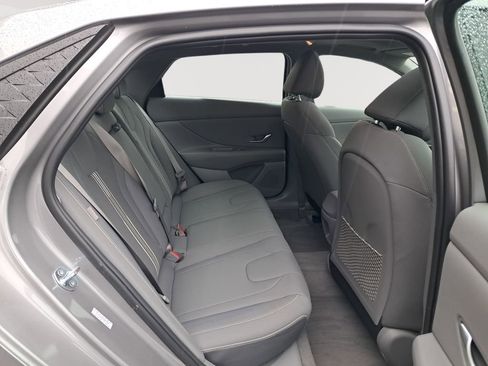 New 2025 Hyundai Elantra SEL w/ Cargo Package image 16