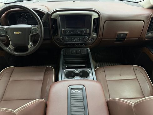 Used 2016 Chevrolet Silverado 1500 High Country w/ High Country Premium Package image 2