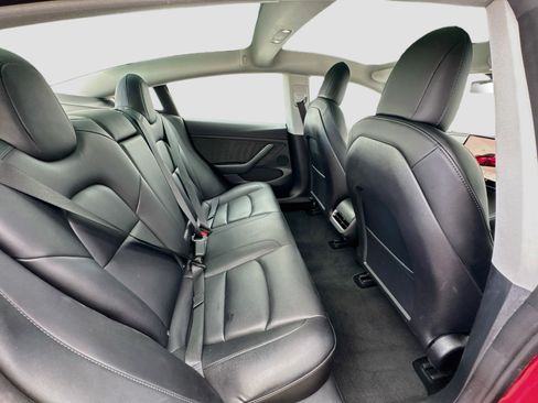 Used 2023 Tesla Model 3 Performance AWD/4WD image 19