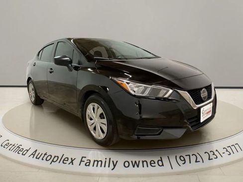 Used 2021 Nissan Versa S image 5