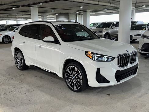 Used 2023 BMW X1 xDrive28i w/ M Sport Package image 1