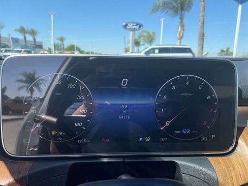 Used 2022 Mercedes-Benz C 300 Sedan image 11