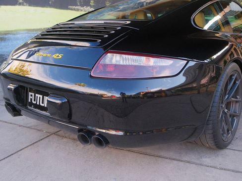 Used 2006 Porsche 911 Carrera 4S image 29