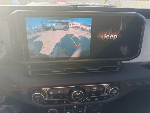 Used 2025 Jeep Wrangler Sahara 4xe w/ Safety Group image 11