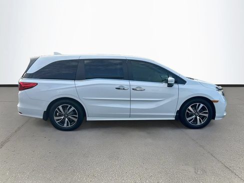 Used 2021 Honda Odyssey Touring image 8