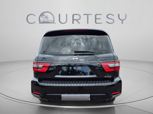 Certified 2023 Nissan Armada SL w/ Midnight Edition Package RWD image 6