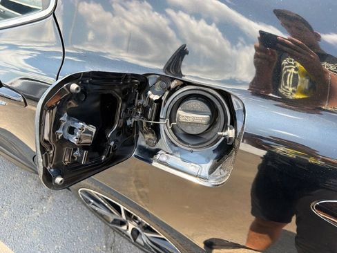 Used 2021 Toyota Camry SE FWD image 52