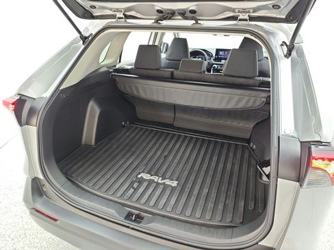 Used 2025 Toyota RAV4 LE FWD image 21
