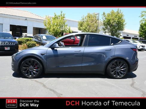 Used 2022 Tesla Model Y Performance AWD/4WD image 4