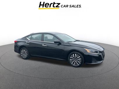 Used 2025 Nissan Altima 2.5 SV