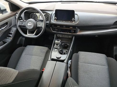 Certified 2023 Nissan Rogue SV image 26