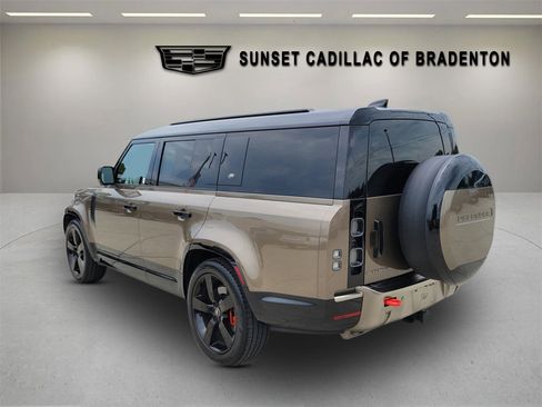 Used 2024 Land Rover Defender 130 X AWD/4WD image 6