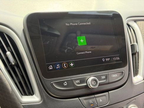 Used 2023 Chevrolet Malibu LS FWD image 10