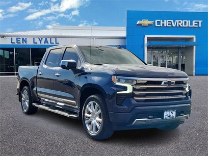 Used 2022 Chevrolet Silverado 1500 High Country w/ Z71 Off-Road Package