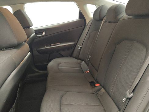 Used 2016 Kia Optima LX image 18