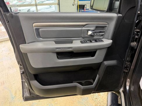 Used 2017 RAM 1500 Outdoorsman image 16