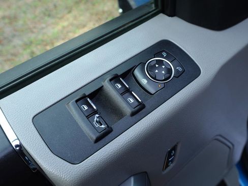 Used 2019 Ford F150 XLT w/ Equipment Group 301A Mid image 36