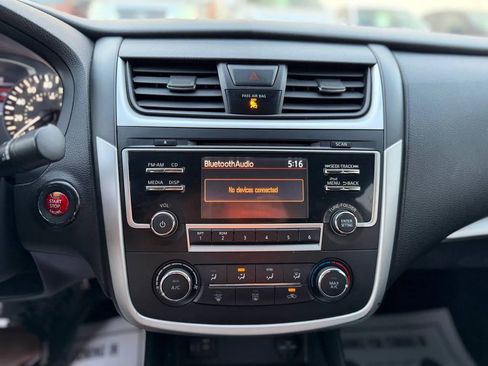 Used 2017 Nissan Altima 2.5 SR image 31